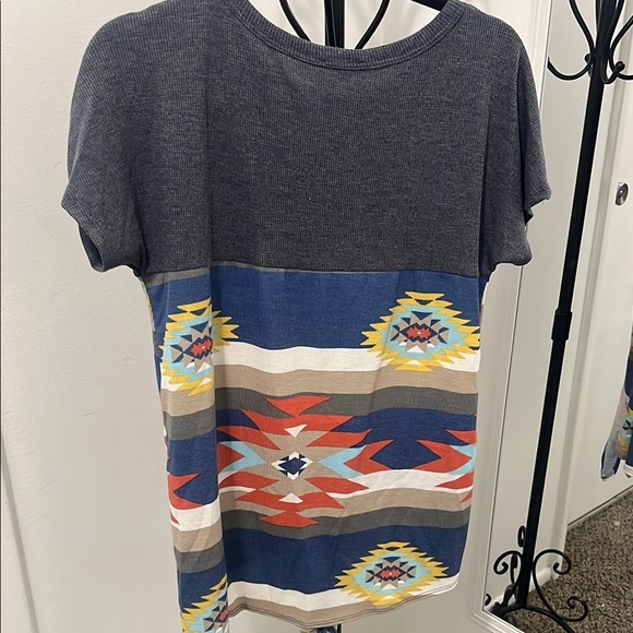 Viator Women's Multicolor Patterned Blouse - Picture 2 of 6